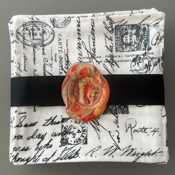 🍸 NWT Fabric Cocktail Napkin Set 🍸 - Picture 2 of 5